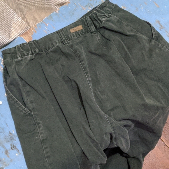 Woolrich altered highrise dark olive green pants in light denim - Picture 7 of 7